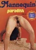 Mannequin 1975 película escenas de desnudos