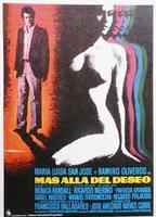 Más allá del deseo (1976) Escenas Nudistas