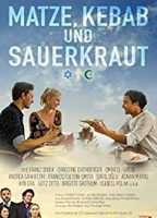 Matze, Kebab & Sauerkraut (2020) Escenas Nudistas