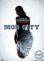 MOB CITY 2013 película escenas de desnudos