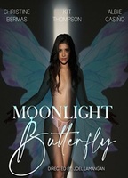 Moonlight Butterfly (2022) Escenas Nudistas