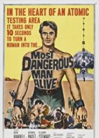 Most Dangerous Man Alive 1961 película escenas de desnudos