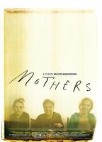 Mothers (2010) Escenas Nudistas