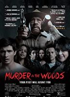 Murder in the Woods 2017 película escenas de desnudos