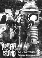 Mystery Island 1977 película escenas de desnudos