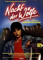 Nacht der Wölfe 1982 película escenas de desnudos