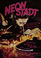Neonstadt 1982 película escenas de desnudos