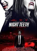 Night Teeth 2021 película escenas de desnudos