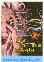 Not Of This Earth  1957 película escenas de desnudos