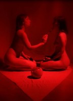 Oniria (2018) Escenas Nudistas