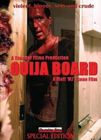 Ouija Board 2009 película escenas de desnudos