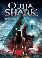 Ouija Shark 2020 película escenas de desnudos