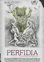 Perfidia (2013) Escenas Nudistas