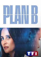 Plan B (II) 2021 película escenas de desnudos