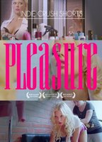 Pleasure (2013) Escenas Nudistas