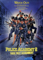Police Academy 2: Their First Assignment 1985 película escenas de desnudos