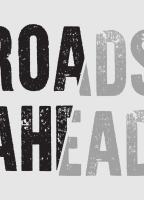 Roads Ahead (2016) Escenas Nudistas