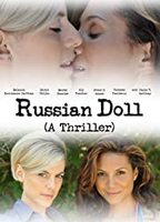 Russian Doll (I) 2016 película escenas de desnudos