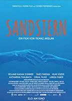 Sandstern (2018) Escenas Nudistas