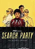 Search Party 2016 película escenas de desnudos