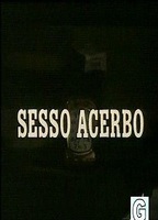 Sesso acerbo (1981) Escenas Nudistas