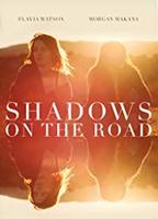 Shadows on the Road (2018) Escenas Nudistas