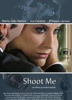 Shoot Me  (2010) Escenas Nudistas
