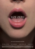 Size Zero (2013) Escenas Nudistas