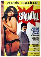 Skandal 1980 película escenas de desnudos