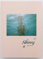 Skinny (2016) Escenas Nudistas