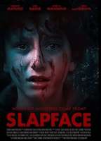 Slapface (2021) Escenas Nudistas
