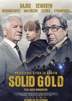 Solid Gold  (2019) Escenas Nudistas