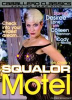 Squalor Motel 1985 película escenas de desnudos