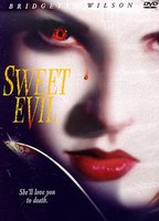 Sweet Evil (1996) Escenas Nudistas