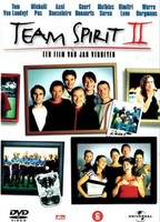 Team Spirit II 2003 película escenas de desnudos