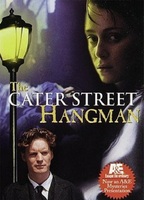 The Cater Street Hangman (1998) Escenas Nudistas