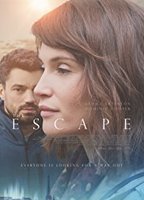 The Escape (2017) Escenas Nudistas