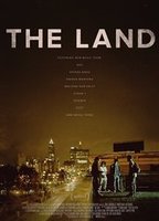 The Land (2016) Escenas Nudistas