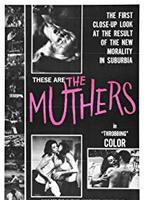 The Muthers (1968) Escenas Nudistas