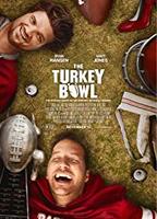 The Turkey Bowl 2019 película escenas de desnudos
