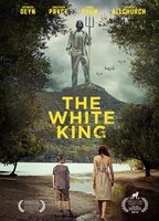 The White King (2016) Escenas Nudistas