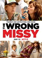 The Wrong Missy (2020) Escenas Nudistas