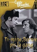 Ti-mine, Bernie pis la gang... (1977) Escenas Nudistas