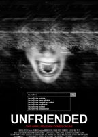 Unfriended 2014 película escenas de desnudos