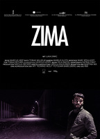 Zima (2013) Escenas Nudistas