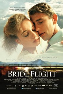 Bride Flight escenas nudistas