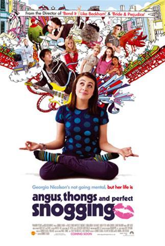 Angus, Thongs and Perfect Snogging 2008 película escenas de desnudos