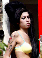 Amy Winehouse desnuda