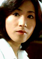Kyôko Aoyama desnuda