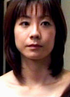 Mao Nakagawa desnuda